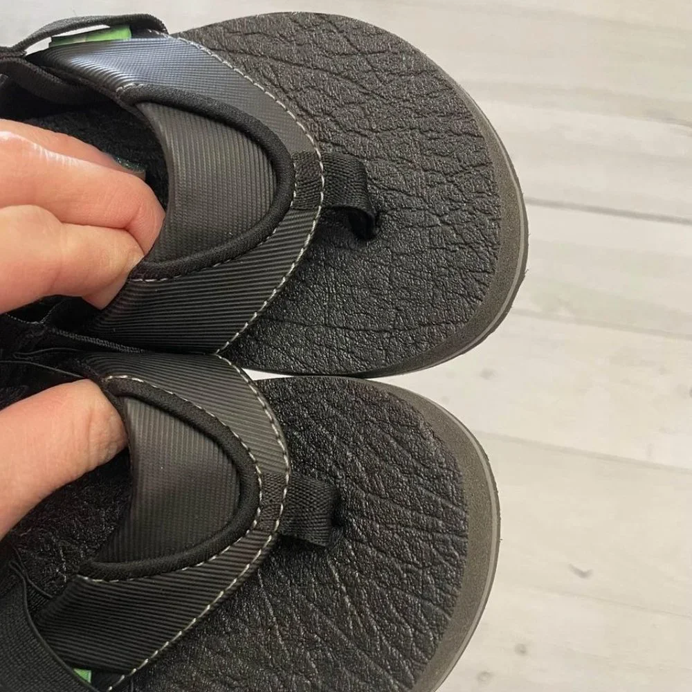 Sanuk Kids Sandals‎ Size 9/10